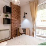 Rent a room of 460 m² in Barcelona