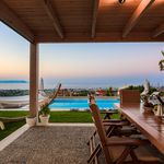 Rent 6 bedroom house of 4500 m² in Vatheianos Kampos
