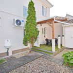 Rent 3 bedroom house of 110 m² in Debrecen