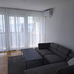 Najam 3 spavaće sobe stan od 65 m² u Rijeka