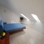 Rent 4 bedroom apartment of 100 m² in Latina