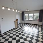Rent 3 bedroom house of 1354 m² in Seraing