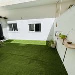 Rent 5 bedroom apartment of 80 m² in Manises