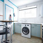 Rent 1 bedroom flat of 60 m² in Bromley