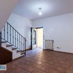 Affitto 6 camera casa di 229 m² in Roma