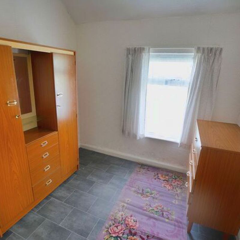 2 Bedroom Semi-Detached House To Rent In Twelfth Avenue, Merthyr Tydfil, CF47 Galon-Uchaf