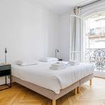 Rent 3 bedroom apartment of 120 m² in Paris