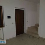 Affitto 3 camera casa di 105 m² in Monteforte Irpino