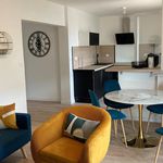 Appartement de 66 m² avec 3 chambre(s) en location à Valence