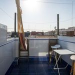 Rent 2 bedroom apartment of 60 m² in València