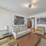 Rent 2 bedroom apartment of 69 m² in Oviedo