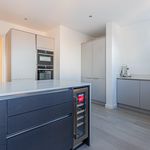 Rent 3 bedroom apartment in Penarth