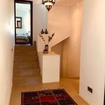 Rent 4 bedroom house of 320 m² in Marbella