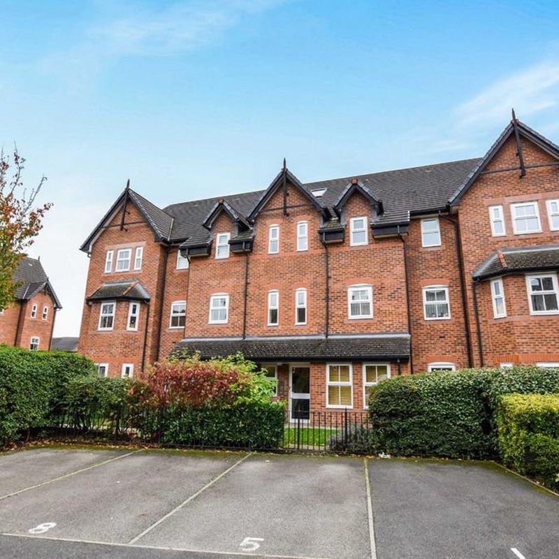 New Copper Moss, Altrincham, Greater Manchester, WA15 2 bed flat to rent - £1,200 pcm (£277 pw) Hale