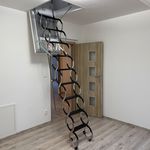 Pronajměte si 6 ložnic/e dům o rozloze 155 m² v Ostrava