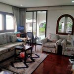 Rent 1 bedroom house of 550 m² in Khlong Tan Nuea