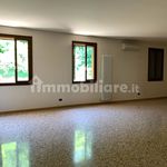 4-room flat excellent condition, first floor, Centro, Longare