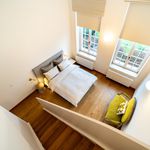 Huur 2 slaapkamer appartement van 140 m² in Uccle