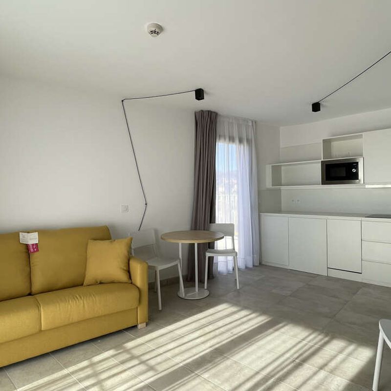 Location appartement 3 pièces 50 m² La Ciotat (13600)