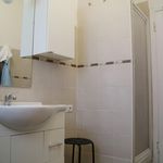 Rent 8 bedroom apartment in Roma
