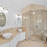 Rent 4 bedroom apartment of 268 m² in Belvedere Tiburon