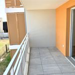 Rent 3 bedroom apartment of 60 m² in Bassens