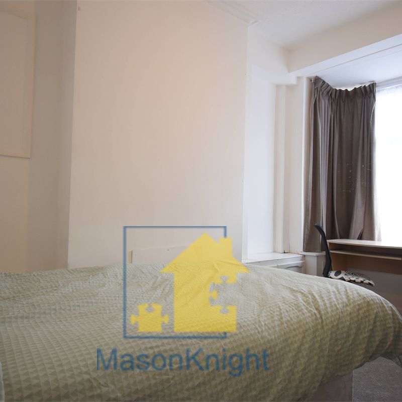 £85 PPPW 2024/2025 ACADEMIC YEAR Spacious 4 Double Bedroom Student House, Westminster Road, Selly Oak