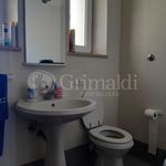 Affitto 3 camera appartamento di 110 m² in Anzio