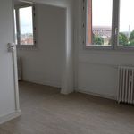 Rent 5 bedroom apartment of 95 m² in Charleville-Mézières