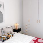 Rent 2 bedroom apartment of 90 m² in Prague
