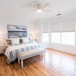 Rent 2 bedroom apartment of 1470 m² in Fairfield