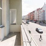 Rent a room of 146 m² in Berlin