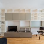 Miete 3 Schlafzimmer wohnung von 43 m² in Berlin