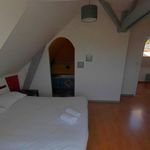 Appartement de 77 m² avec 4 chambre(s) en location à Saint-Cyr-sur-Loire