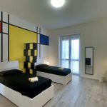 Rent a room of 170 m² in Milano