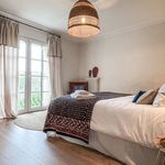 Rent 9 bedroom apartment of 360 m² in Venasque