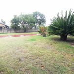 Rent 3 bedroom apartment of 1415 m² in uMhlathuze