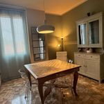 Rent 5 bedroom apartment of 90 m² in Bologna