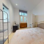 Rent 2 bedroom flat in Hove