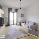 Affitto 4 camera appartamento di 137 m² in Palermo