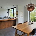 Rent 2 bedroom apartment of 185 m² in Uccle