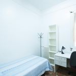 Rent 16 bedroom house in Madrid