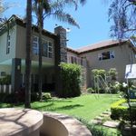 Rent 5 bedroom house of 1000 m² in City of Tshwane