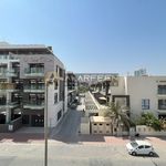 Rent 1 bedroom apartment of 740 m² in Dubai