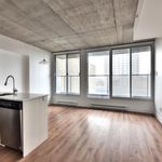 Appartement de 570 m² avec 1 chambre(s) en location à Montréal
