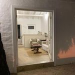 Rent 1 bedroom house of 70 m² in Johannesburg