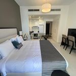 Rent 1 bedroom apartment of 432 m² in Jumeira 1