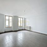 Appartement de 66 m² avec 1 chambre(s) en location à Commercy