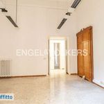 Rent 6 bedroom apartment of 218 m² in Rome