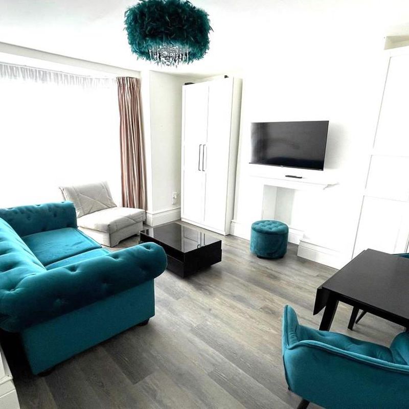1 bedroom flat to rent Addiscombe